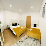 Hostel Rooms, Ideal Location For Tourists Lisboa