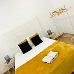 Hostel Rooms, Ideal Location For Tourists