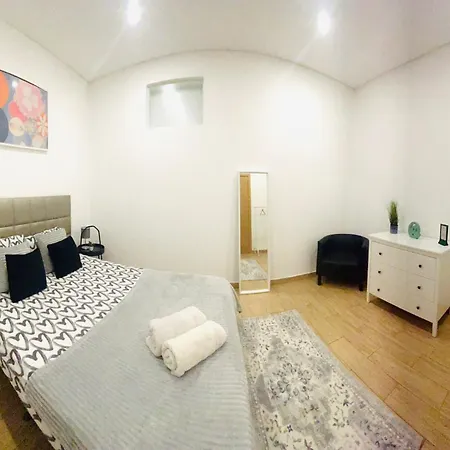 Rooms, Ideal Location For Tourists * Лиссабон