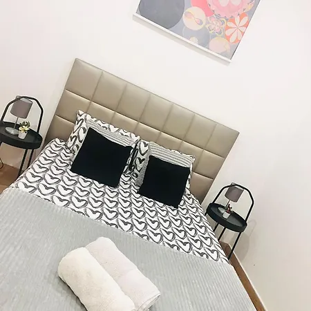 Rooms, Ideal Location For Tourists Хостел *