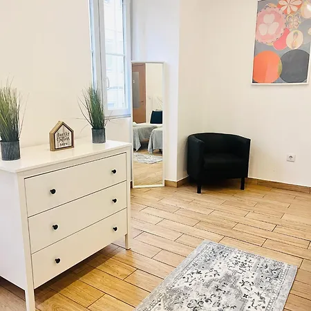 Rooms, Ideal Location For Tourists Лиссабон