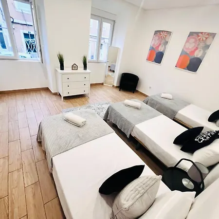 Rooms, Ideal Location For Tourists Albergue Lisboa