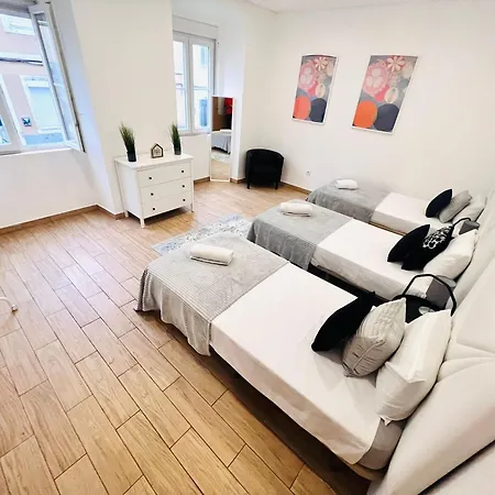 Rooms, Ideal Location For Tourists Lisbona