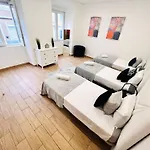 Rooms, Ideal Location For Tourists Lissabon